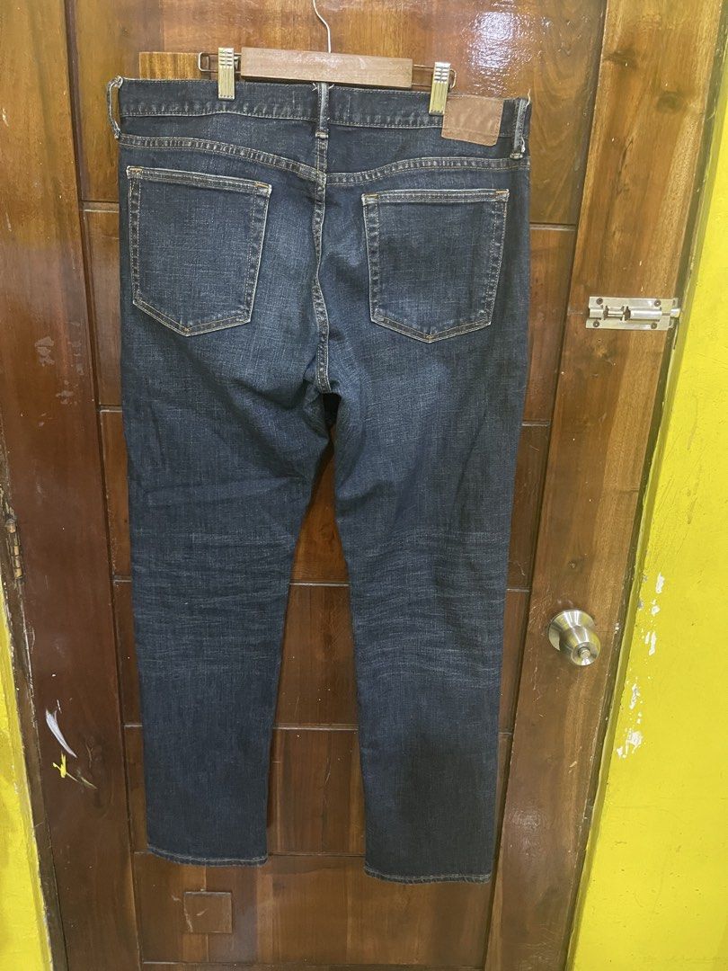 Gap Jeans (Category: Jeans) located in Marikina City. Submitted by greatfindsmnlph (Listing ID 1468064902, Image 3). Description: Ga.p Jeans Price: 350 Size: Medium Waistline: 32 Length: 41 Hemline: 8 Color: Blue Color Rate: 10/10 Condition: 10/10 almost new Very nice in actual.