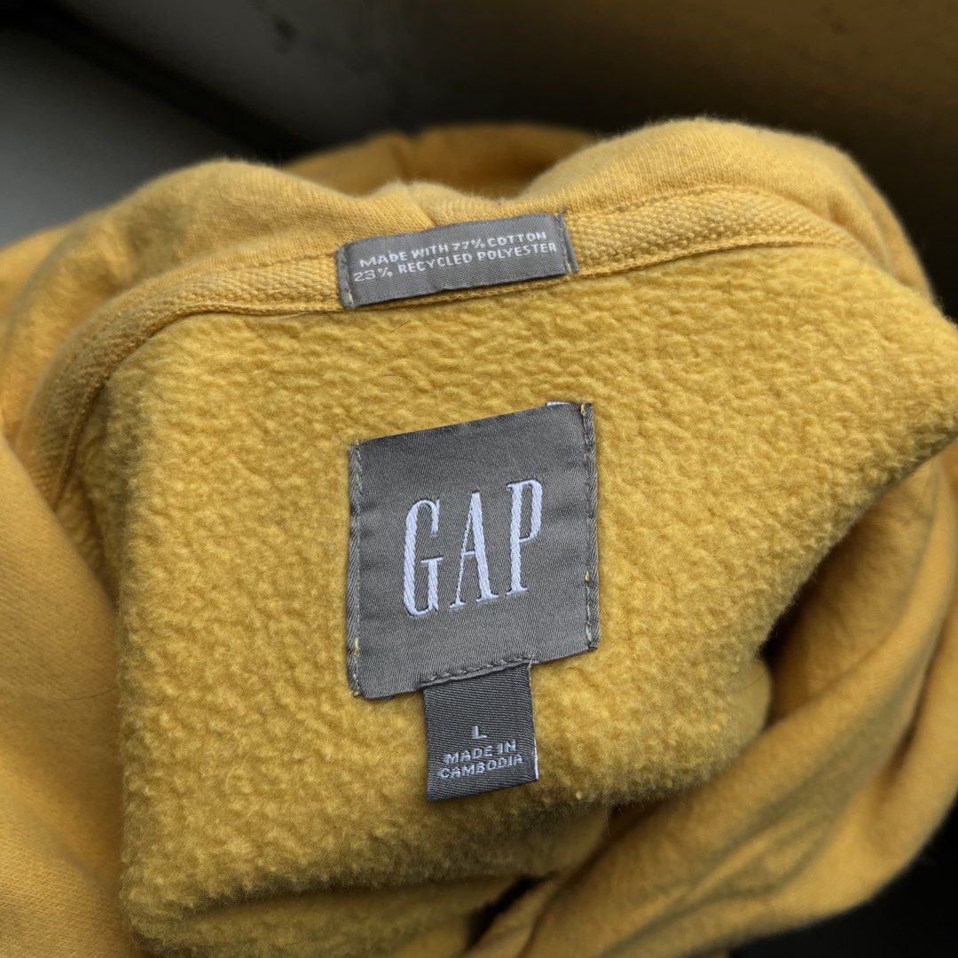 Gap Pullover Hoodie Mustard Yellow Large (Category: Coats, Jackets and Outerwear) located in Baao. Submitted by lythrift2005935 (Listing ID 1468069442, Image 3). Description: Gap Pullover Hoodie Mustard Yellow L 24 Width x 28 Length Excellent - No issue - 10/10 Color rate Mine ₱599 + sf.