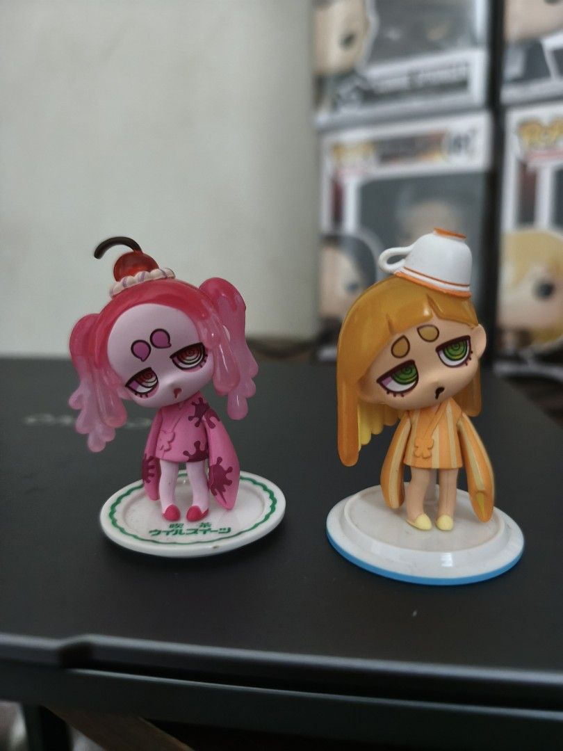 GASHAPON OFFICIAL SWEET VIRUS (Category: Action & Battle Toys) located in Manila. Submitted by maevelaurens (Listing ID 1468258965, Image 1). Description: 200 for both rush price :) with gashaball.
