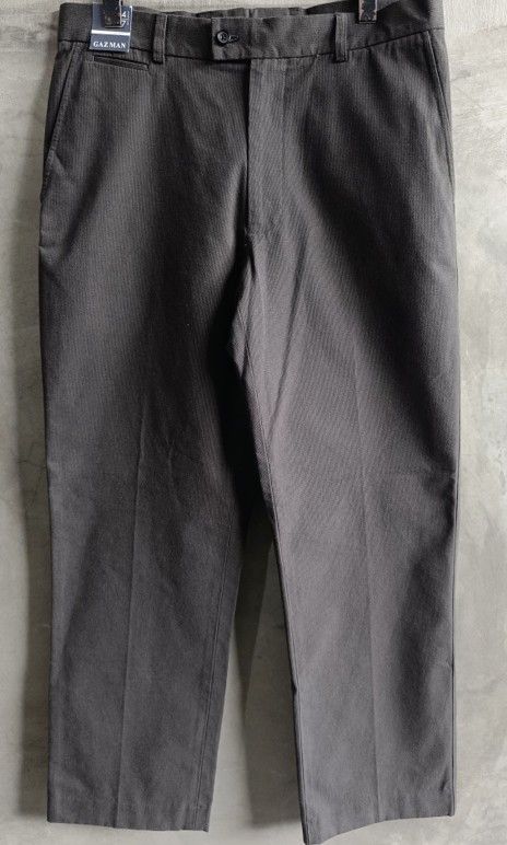 Gazman Mens Dark Gray Twill Pattern Design Pants (Category: Trousers) located in Bacoor. Submitted by nineties_kid (Listing ID 1468138992, Image 2). Description: <====• Gazman Mens Dark Gray Twill Pattern Design Pants Size: Large Waist size: 34 inches Pants length: 42.5 inches Rise: 11.5 inches Leg Opening: 11.5 Hem: 9.2 inches _________________________ -Modes Of Delivery: J&T/Lalamove/ LBC (Cash on Pick-up/COD) -Meet-up (Bacoor Cavite Area/Manda