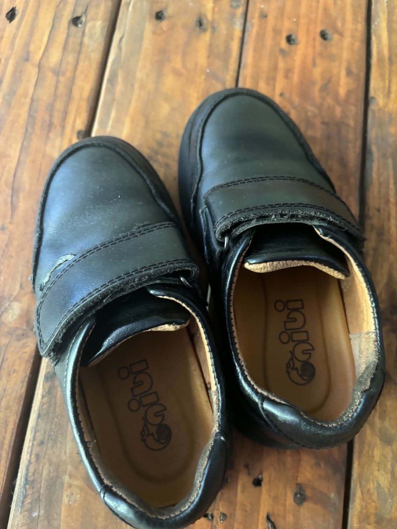 Gibi Boy Black Shoes (Category: Babies & Kids Fashion) located in Taguig. Submitted by dieannerscoffffeeeeee (Listing ID 1468070618, Image 2). Description: .