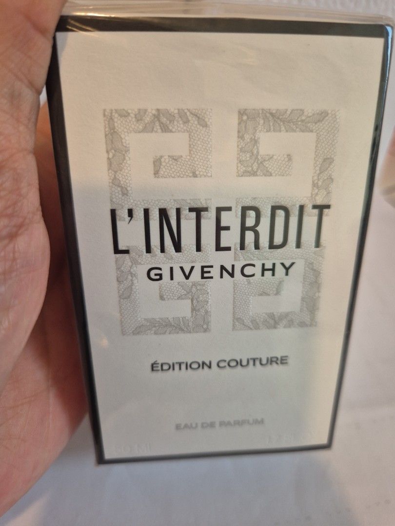 Givenchy L’Interdit Édition Couture Eau de Parfum 50ml (Category: Fragrance & Deodorants) located in Quezon City. Submitted by annderthesun (Listing ID 1468148596, Image 2). Description: Givenchy L’Interdit Édition Couture Eau de Parfum 50ml – Original from Dubai Original Givenchy L’Interdit Édition Couture, sourced from Dubai and made in France. A collector’s edition featuring the original L’Interdit Eau de Parfum in a lace-dressed bottle. ✨ 50m
