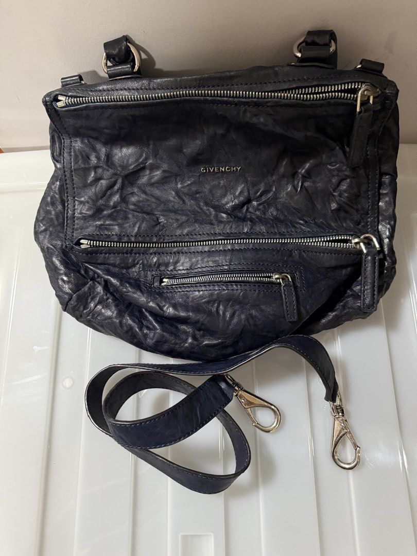 Givenchy Pandora Wrinkled Sheepskin (Category: Luxury Bags & Wallets) located in Pasig City. Submitted by danica.agcamaran (Listing ID 1468265309, Image 2). Description: Guaranteed Authentic, No Inclusions - as is only. Preloved, Slightly Used. .