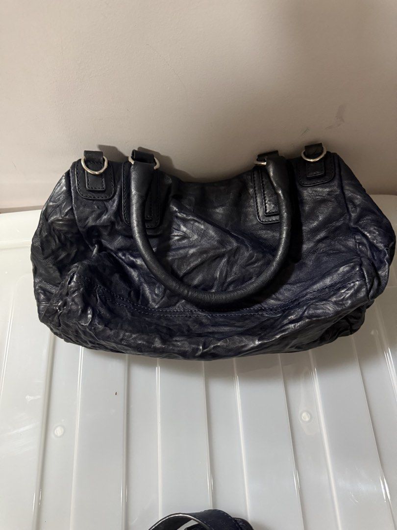 Givenchy Pandora Wrinkled Sheepskin (Category: Luxury Bags & Wallets) located in Pasig City. Submitted by danica.agcamaran (Listing ID 1468265309, Image 3). Description: Guaranteed Authentic, No Inclusions - as is only. Preloved, Slightly Used. .