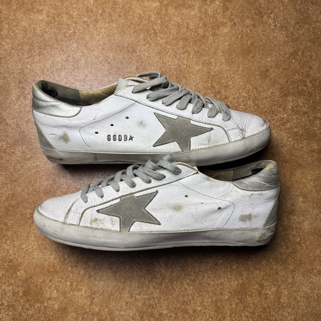 GOLDEN GOOSE SILVER TAB (Category: Sneakers) located in Panabo. Submitted by shoerarefinds (Listing ID 1468279785, Image 1). Description: G̊G̊D̊B̊ “silver tab ” SIZE: EU 42/ 9 US / 27 CM Excellent Condition, minimal scratches LOCATION: PANABO CITY, DAVAO DEL NORTE, 8105 4600 FREESHIPPING.