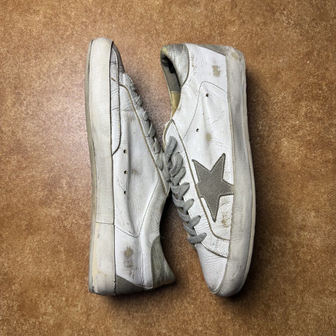 GOLDEN GOOSE SILVER TAB (Category: Sneakers) located in Panabo. Submitted by shoerarefinds (Listing ID 1468279785, Image 3). Description: G̊G̊D̊B̊ “silver tab ” SIZE: EU 42/ 9 US / 27 CM Excellent Condition, minimal scratches LOCATION: PANABO CITY, DAVAO DEL NORTE, 8105 4600 FREESHIPPING.