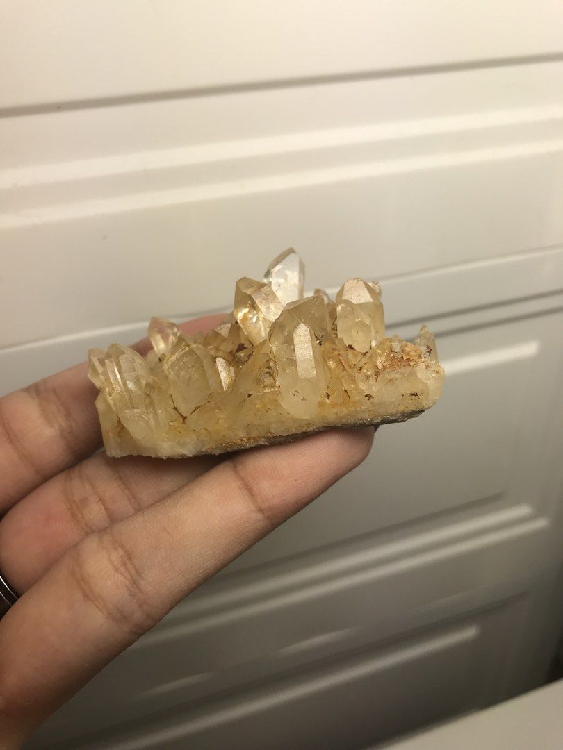 Golden Healer Mini Cluster (Category: Precious Stones) located in Marikina City. Submitted by _project.quartz (Listing ID 1468175508, Image 3). Description: RFS: reducing my curated collection, pieces are recently acquired Location: Marikina Can ship via j&t or lalamove.
