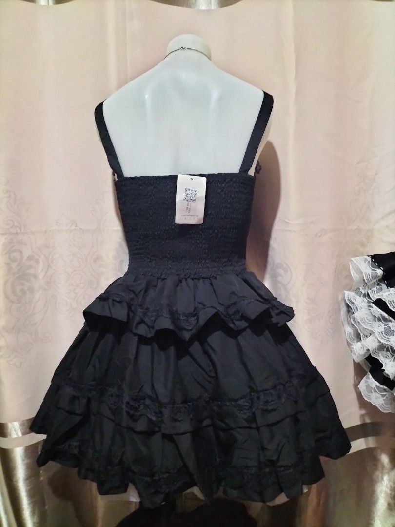 Gothic black dress (Category: Dresses) located in Manila. Submitted by elunacurio (Listing ID 1468094514, Image 2). Description: .