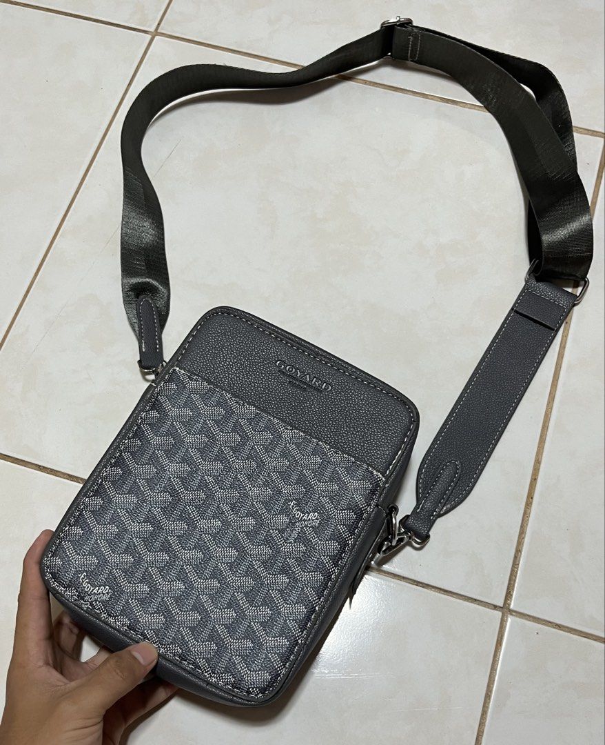 GOYARD GRAY SHOULDER/SLING BAG (Category: Sling Bags) located in Cavite. Submitted by drip_syndicate (Listing ID 1468218524, Image 2). Description: CONDITION: 9.5/10 COLOR RATE: 9.5/10 NO ISSUE .
