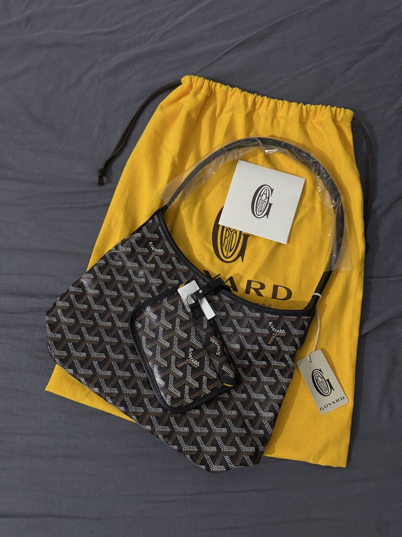 Goyard mini Boheme (Category: Luxury Bags & Wallets) located in Los Banos. Submitted by fashionplate02 (Listing ID 1468280320, Image 1). Description: .