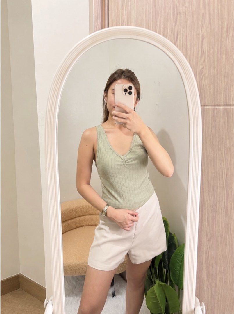 Green Cotton On (Category: Sleeveless) located in Quezon City. Submitted by kaye_oineza (Listing ID 1468234761, Image 1). Description: 🍃 Knitted Top XS-Small (M on tag) Brand: COTTON ON.