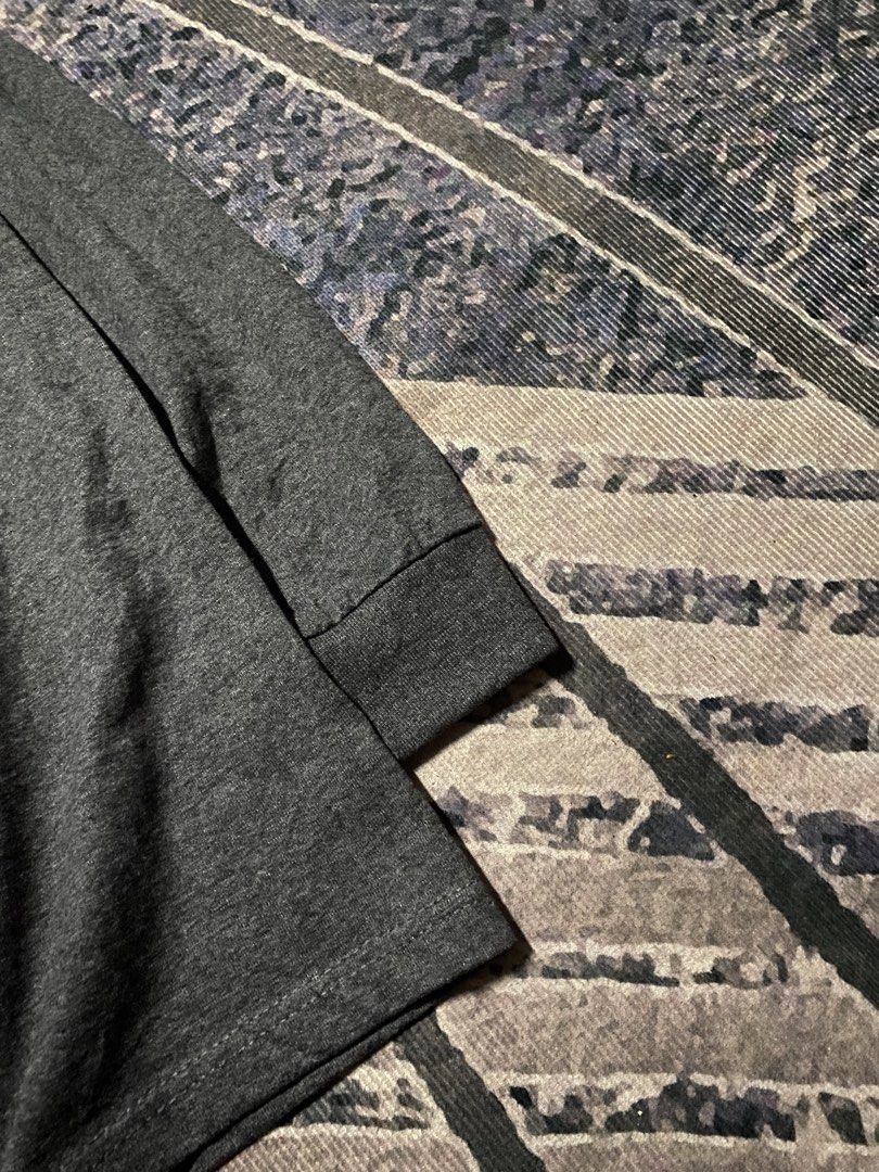 Grey Pro Club Longsleeve (Category: Activewear) located in Goa. Submitted by _rawgallery (Listing ID 1468128418, Image 3). Description: size on tag : s width : 18 length : 28.