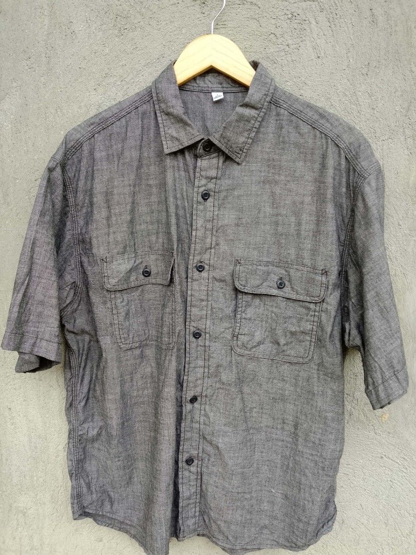 GU polo button down (Category: Activewear) located in Manila. Submitted by ramzzyyy (Listing ID 1468061330, Image 1). Description: .