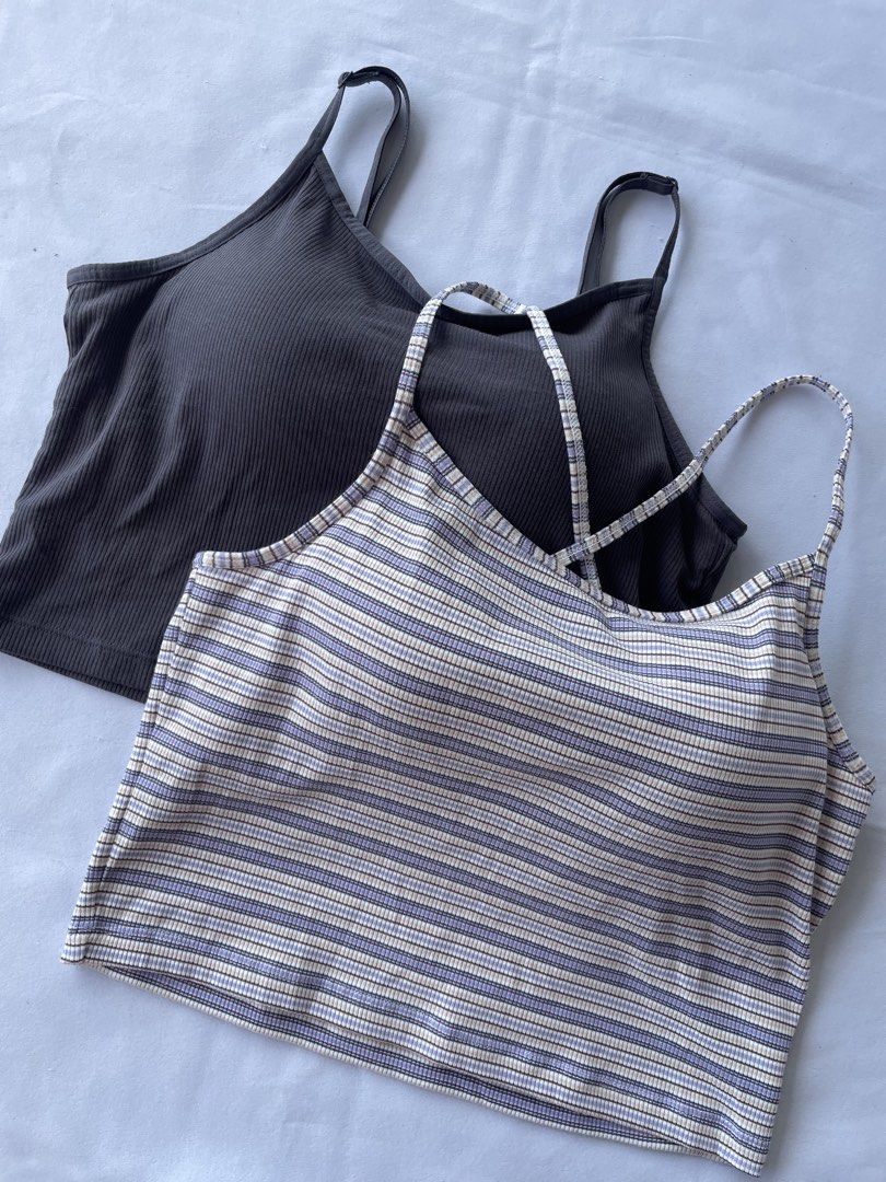GU Ribbed Cropped Tops (Category: Sleeveless) located in Subic. Submitted by sleevesandbottoms (Listing ID 1468280746, Image 1). Description: GU Ribbed Cropped Tops ₱500 for two plus shipping fee Gray x Stripes | XL 🚚 J&T Olongapo City.