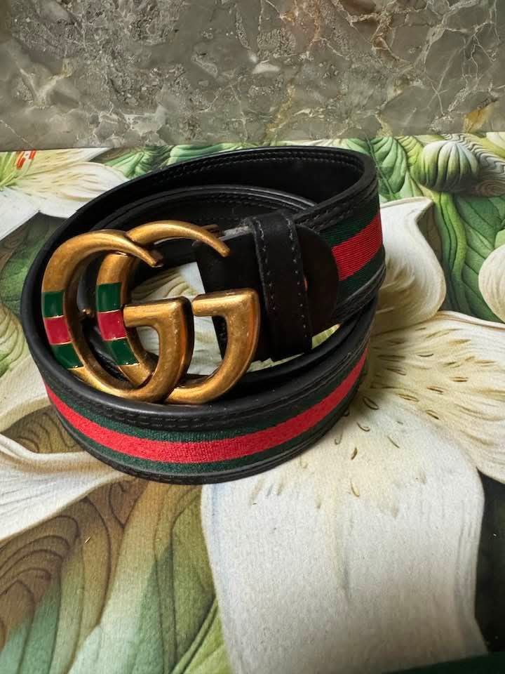 Gucci belt (Category: Luxury Accessories) located in Manila. Submitted by vilmabrandedukaybags (Listing ID 1468068364, Image 2). Description: Gucci belt cherry line strap like new condition,,, unisex.