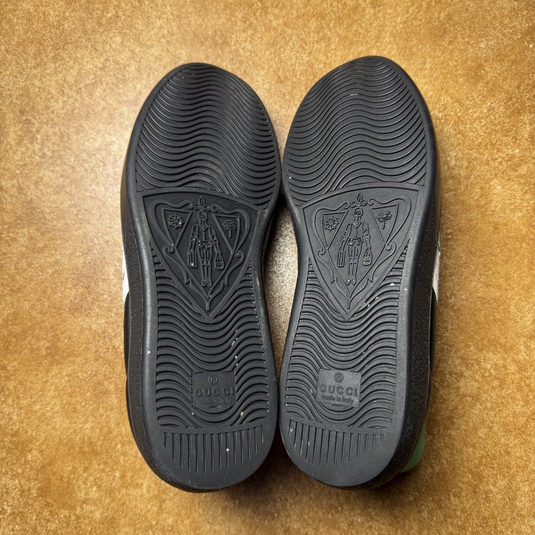 GUCCI INTERLOCKING G (Category: Sneakers) located in Panabo. Submitted by shoerarefinds (Listing ID 1468279823, Image 2). Description: ĞÙÇÇI ÁÇÈ IÑȚÈŘŁÒÇĶÌÑĞ G SIZE: EU 41 / 8 US / 26 CM Excellent Condition LOCATION: PANABO CITY, DAVAO DEL NORTE, 8105 2600 FREESHIPPING.