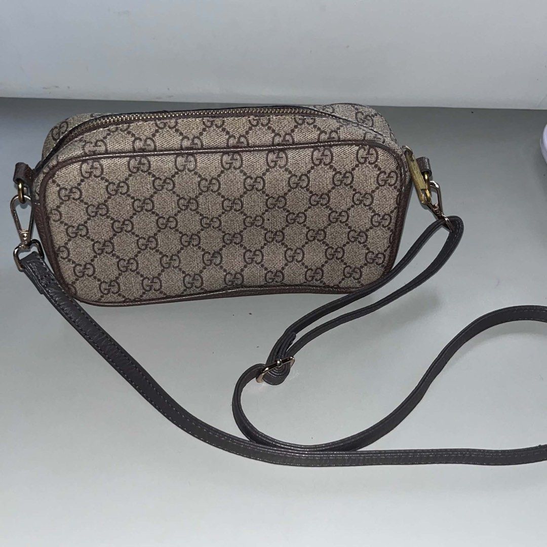 Gucci Monogram Sling Bag (Category: Sling Bags) located in Dinalupihan. Submitted by fitspirationzz (Listing ID 1468089884, Image 3). Description: good as new no code nego if sure buyer.