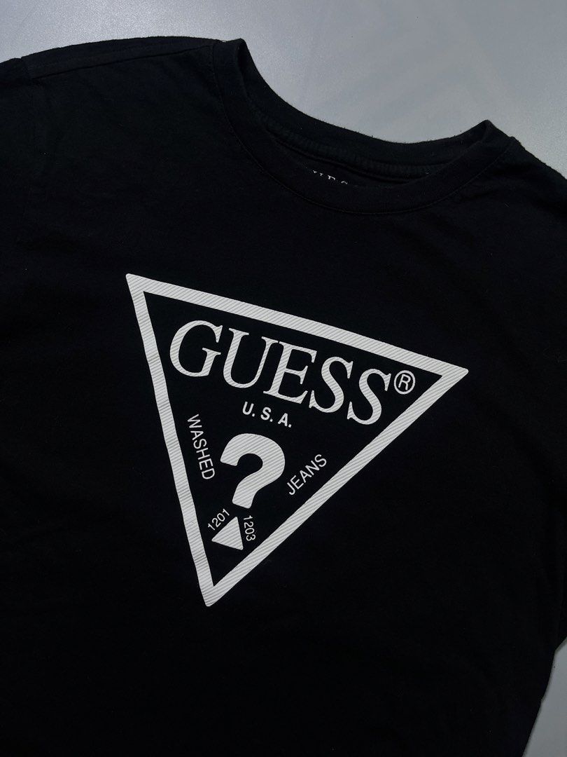 Guess Shirt (Category: Tshirts & Polo Shirts ) located in Cebu City. Submitted by lottaloots.ceb14 (Listing ID 1468236505, Image 2). Description: Guess Shirt In excellent condition No issues Size L Dimensions: 20x27 Color rate: 9.8/10 499 + Shipping fee Location: Cebu.