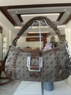 (Category: ) located in . Submitted by goldenhorse-dafc (Listing ID 1468095702, Image 1). Description: .