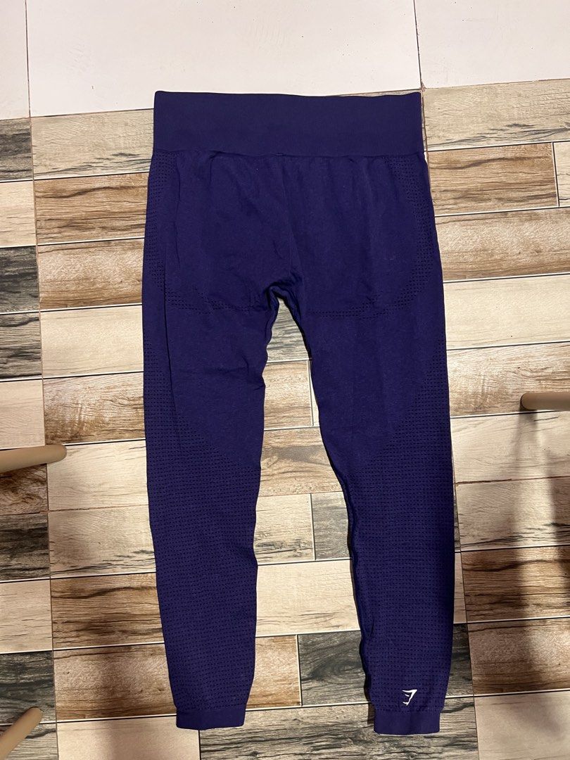 Gymshark leggings (Category: Activewear) located in Silay City. Submitted by jeffreyxsummer (Listing ID 1468132468, Image 2). Description: See photo for more details.