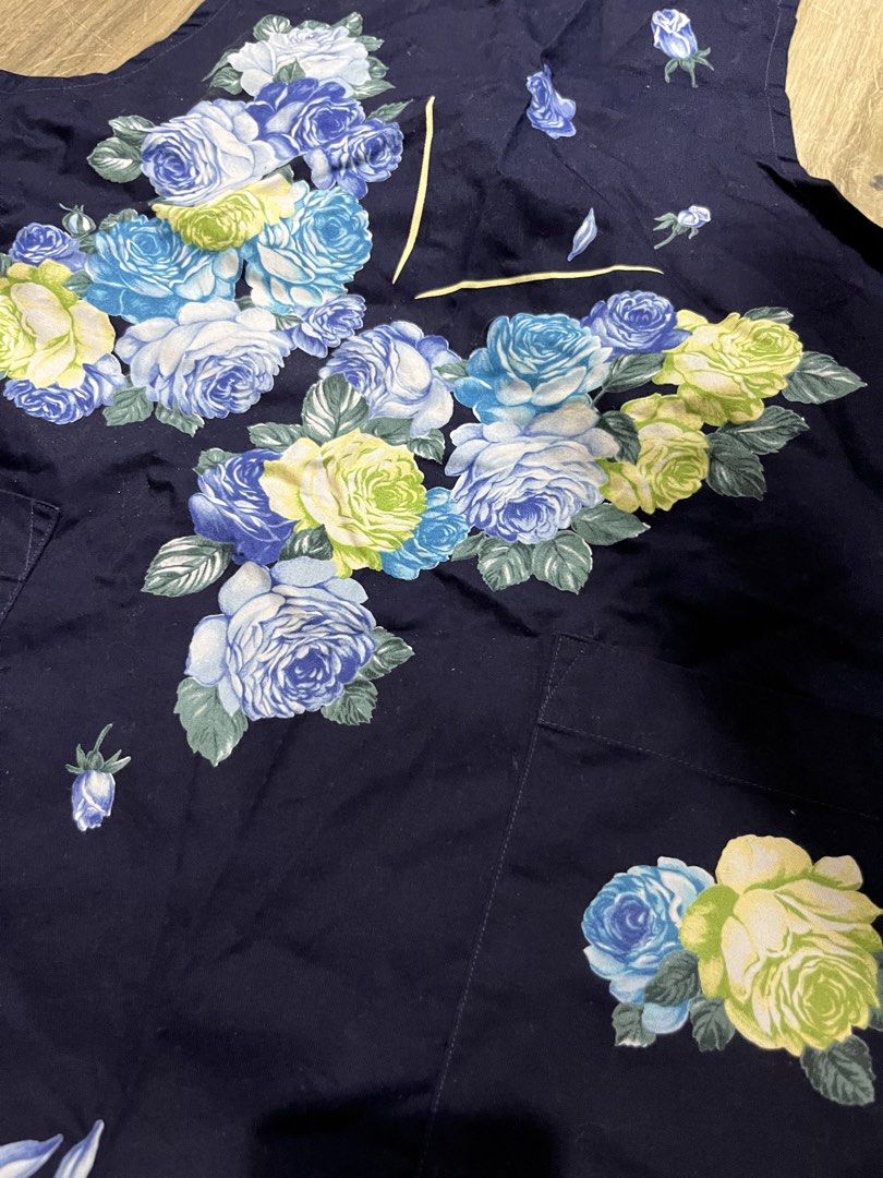 HANAE MORI Apron (Category: Home Improvement Tools & Accessories) located in Bulacan. Submitted by letsfindukaywithme (Listing ID 1468280475, Image 3). Description: Hanae Mori Apron Cotton +sf payment first Ship via J&T.