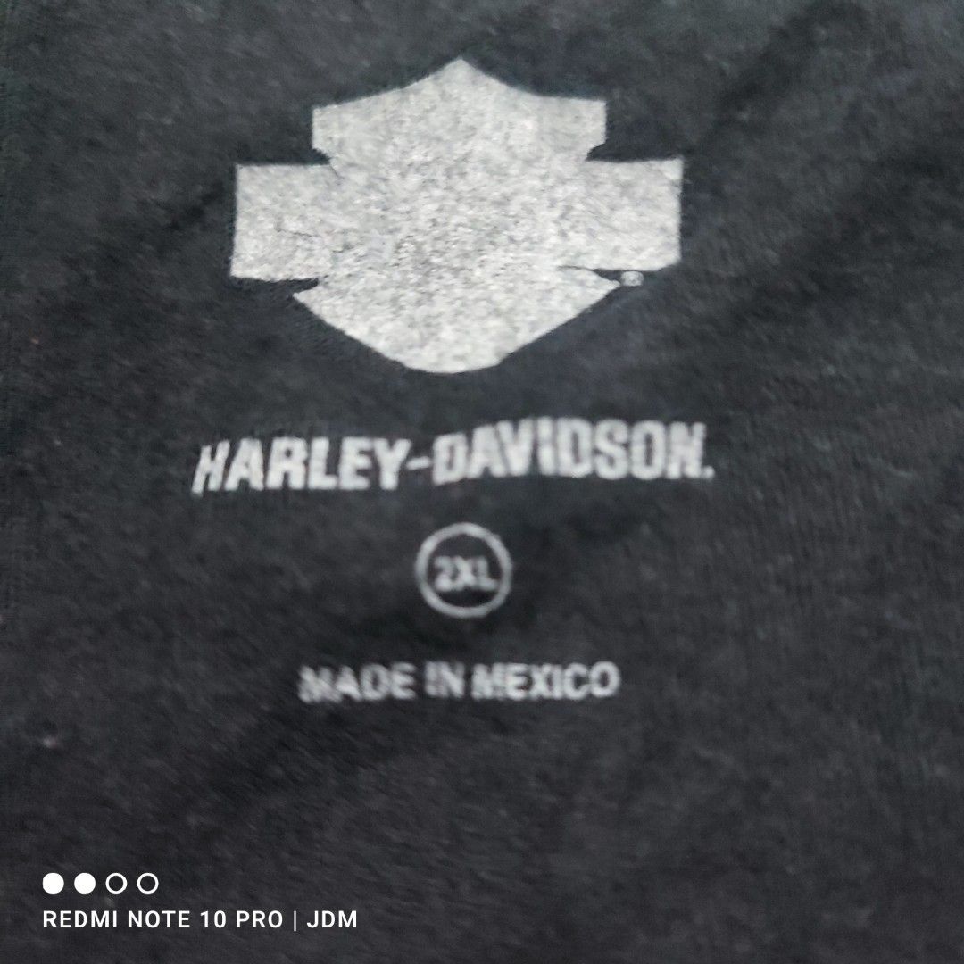 Harley Davidsons Tshirt (Category: Tshirts & Polo Shirts ) located in Antipolo. Submitted by klashnikov (Listing ID 1468113511, Image 3). Description: Harley Davidsons Motorcycle Tshirt Size:2xl Dimes:25"x29" Tags:cut wash tags Condition:good condition Honest issue:used Payment option:Bank transfer,gcash,cash ₱300 Pwede videocall for legitimacy Pwede pickup sa aking munting garahe waze (JDM thrift shop) Pwedeng meetup around upper Antipolo,pag ma