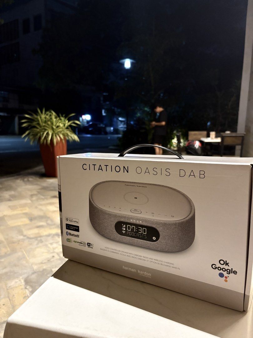 Harman Kardon Citation Oasis DAB Voice-Controlled Speaker (Category: Soundbars, Speakers & Amplifiers) located in Rizal. Submitted by itslun4a (Listing ID 1468218025, Image 1). Description: - Brand: Harman Kardon Citation Oasis DAB speaker - Condition: Boxed up and ready to go - Voice-controlled smart speaker with built-in Google Assistant - DAB/DAB+ digital radio functionality - Convenient built-in wireless charging pad on top - Multiple connect