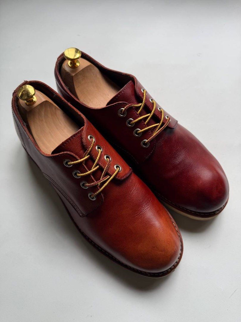 Hawkins Burgundy Derby (Category: Boots) located in Cagayan de Oro. Submitted by thrift_crate.ph (Listing ID 1468227282, Image 3). Description: ʜᴀᴡᴋɪɴs ᴅᴇʀʙʏ 𝟷𝟶ᴜs / 𝟸𝟾ᴄᴍ 𝐒𝐢𝐳𝐞: 10US / 28cm 𝐂𝐨𝐧𝐝𝐢𝐭𝐢𝐨𝐧 𝐫𝐚𝐭𝐞: 9.5/10 𝐂𝐨𝐥𝐨𝐫 𝐫𝐚𝐭𝐞: 10/10 Issue/s: Very minimal heel drag .
