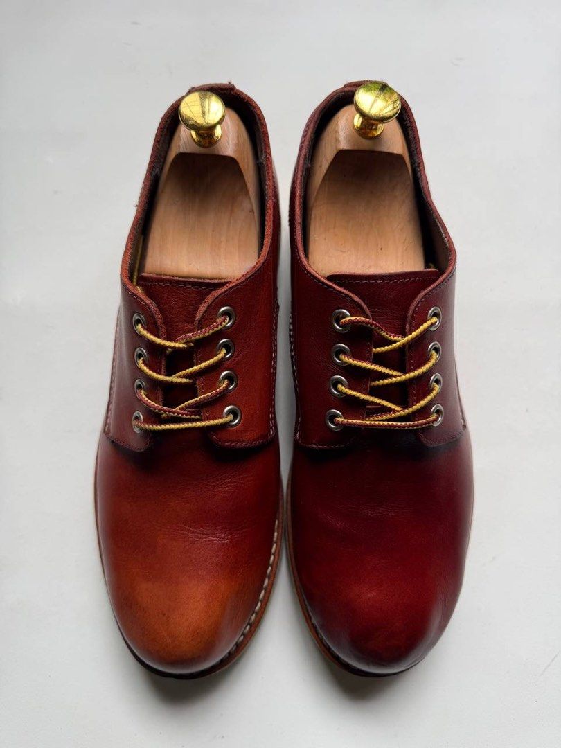 Hawkins Burgundy Derby (Category: Boots) located in Cagayan de Oro. Submitted by thrift_crate.ph (Listing ID 1468227282, Image 1). Description: ʜᴀᴡᴋɪɴs ᴅᴇʀʙʏ 𝟷𝟶ᴜs / 𝟸𝟾ᴄᴍ 𝐒𝐢𝐳𝐞: 10US / 28cm 𝐂𝐨𝐧𝐝𝐢𝐭𝐢𝐨𝐧 𝐫𝐚𝐭𝐞: 9.5/10 𝐂𝐨𝐥𝐨𝐫 𝐫𝐚𝐭𝐞: 10/10 Issue/s: Very minimal heel drag .