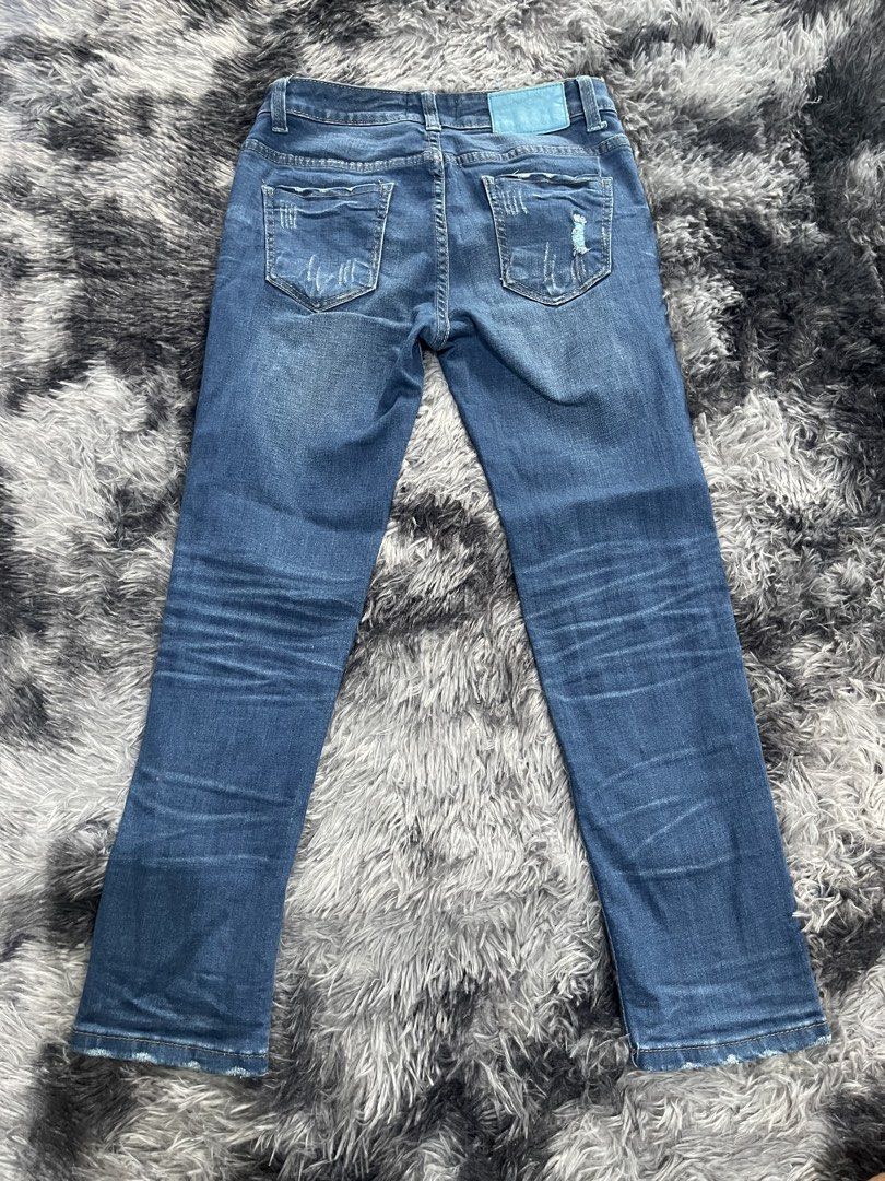 Hermes pants (Category: Jeans) located in San Jacinto. Submitted by clothcartelph (Listing ID 1468104659, Image 2). Description: HERMES SIZE: 28 LEGHOLE: 6 WIDTH: 28 LENGTH: 38 ISSUE: ~ COLOR RATE: 9.3/10 CONDITION: EXCELLENT.