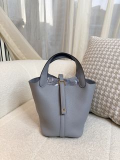 （分類：）位於 。 由 hikariluxury 提交（商品編號 1468156637，圖片 1）。簡介： 。