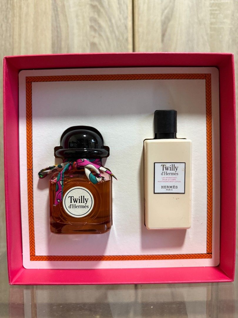 H.e.r.m.e.s Twilly Perfume and Lotion Set (Category: Fragrance & Deodorants) located in Bagac. Submitted by mommychimehsyandavi (Listing ID 1468070042, Image 2). Description: Perfume: Almost full Lotion: less than half i think bought from John Lewis in London....