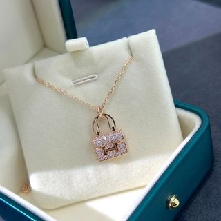 （分類：）位於 。 由 haindlesca30969 提交（商品編號 1468084976，圖片 1）。簡介： 。