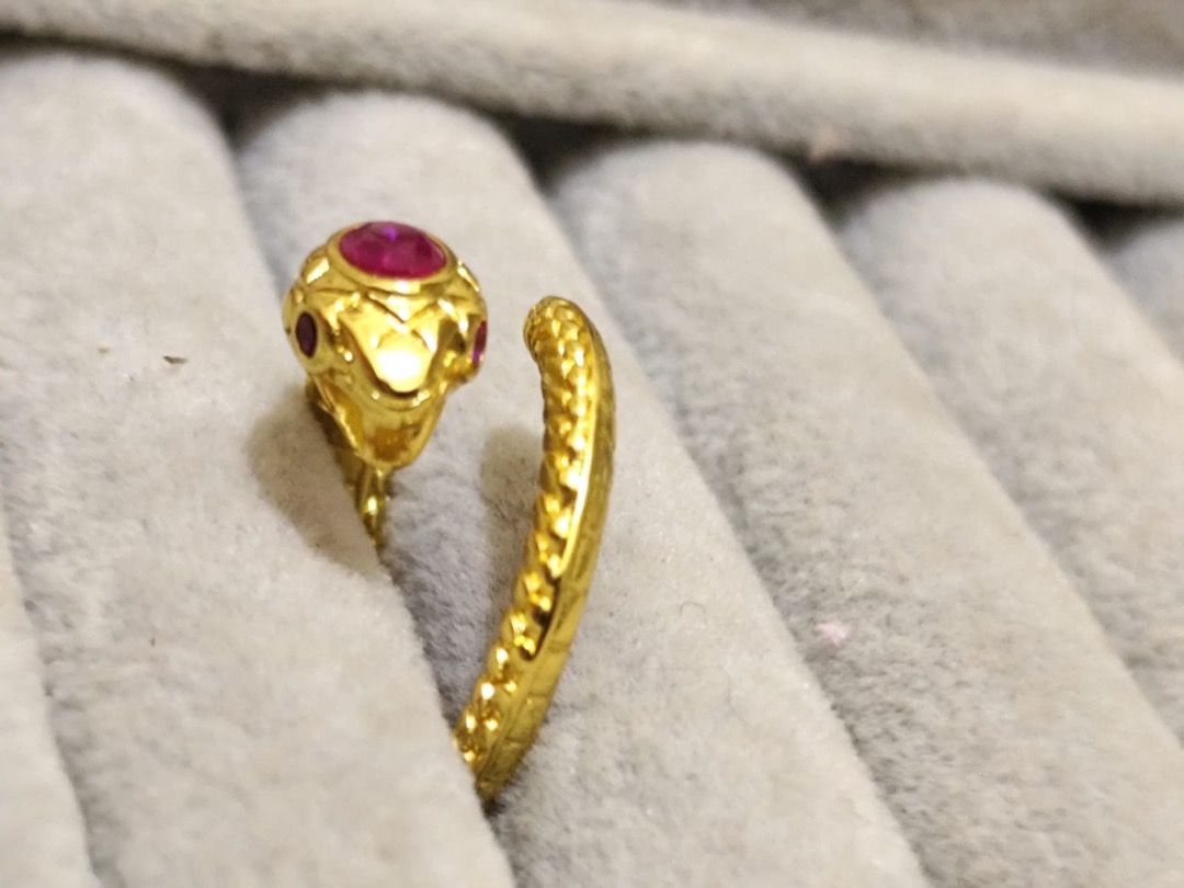 HIGH QUALITY Natural Burmese Ruby 18K Gold Plated Minimalist Snake Ring (Category: Rings) located in Mandaluyong City. Submitted by allaboutgemsandco (Listing ID 1468230939, Image 3). Description: HIGH QUALITY Natural Burmese Ruby 18K Gold Plated Minimalist Snake Ring Ring Size: Adjustable, open ended Price: Php 700 add shipping fee for less than Php 1000 REASON FOR SALE: Clearing out my collection. Stones sourced form Myanmar ✨ Channel your fier