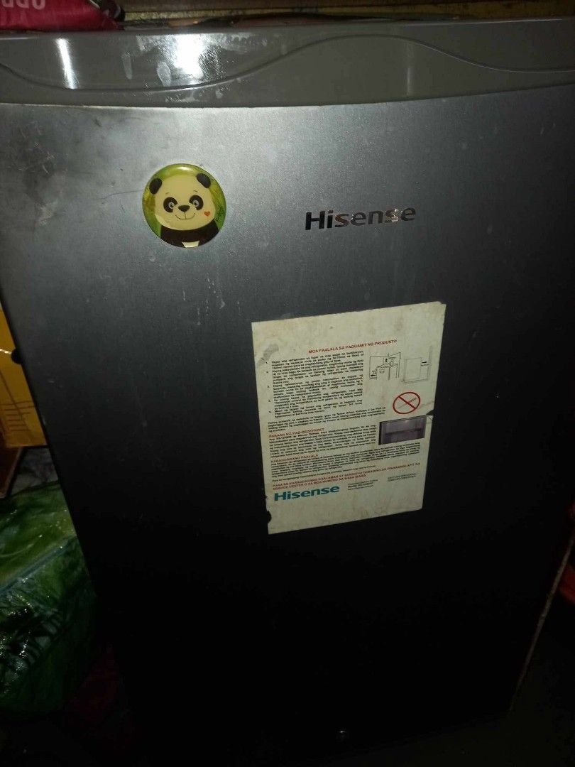 Hisense fridge (Category: Refrigerators and Freezers) located in Manila. Submitted by doraemmonn (Listing ID 1468196928, Image 1). Description: Used like new and carefully , selling it because of relocation .