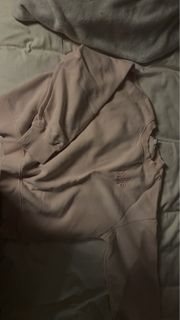 (Category: ) located in . Submitted by emilyclothes.usa (Listing ID 1468214543, Image 1). Description: .