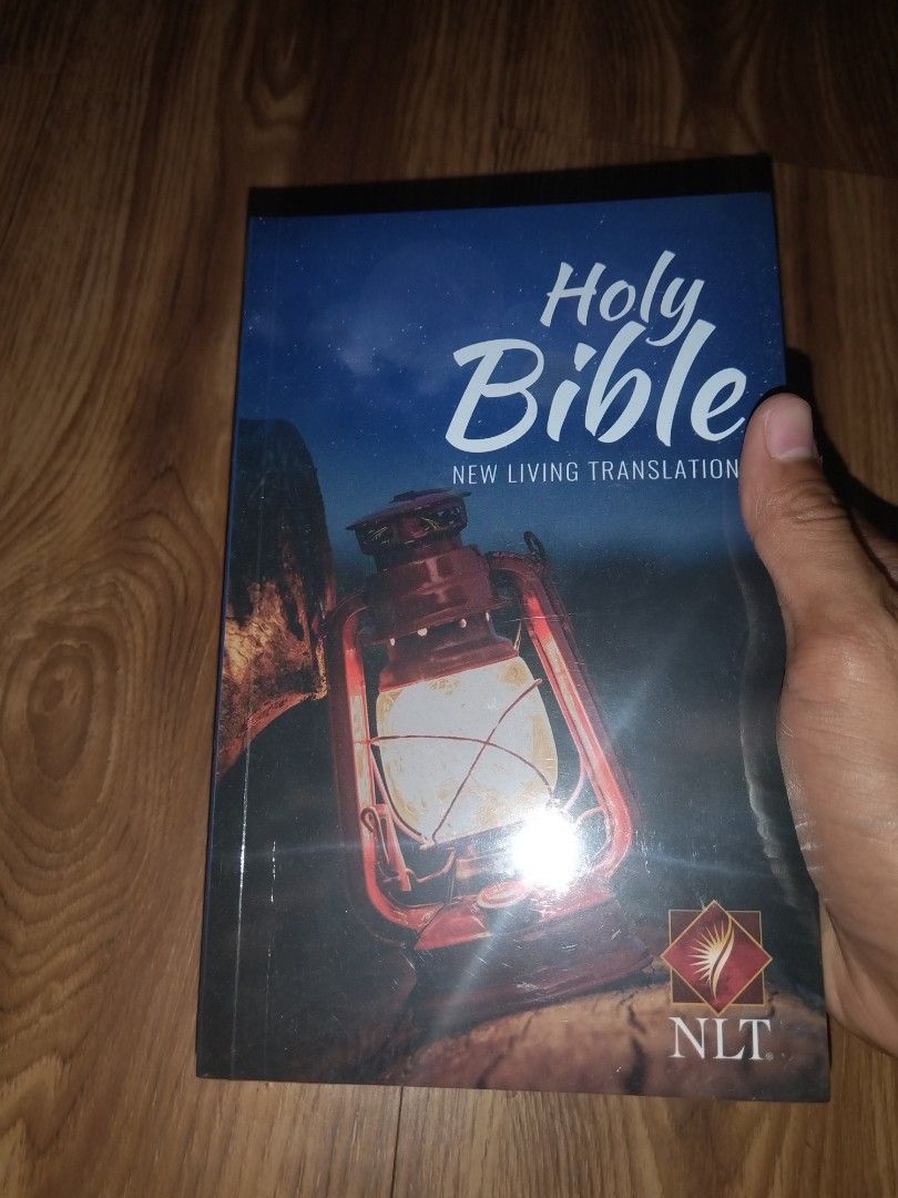 Holy Bible NLT translation (Category: Religion Books) located in Leyte. Submitted by .rytf2 (Listing ID 1468281937, Image 1). Description: Brand new‼️ With Seal‼️.