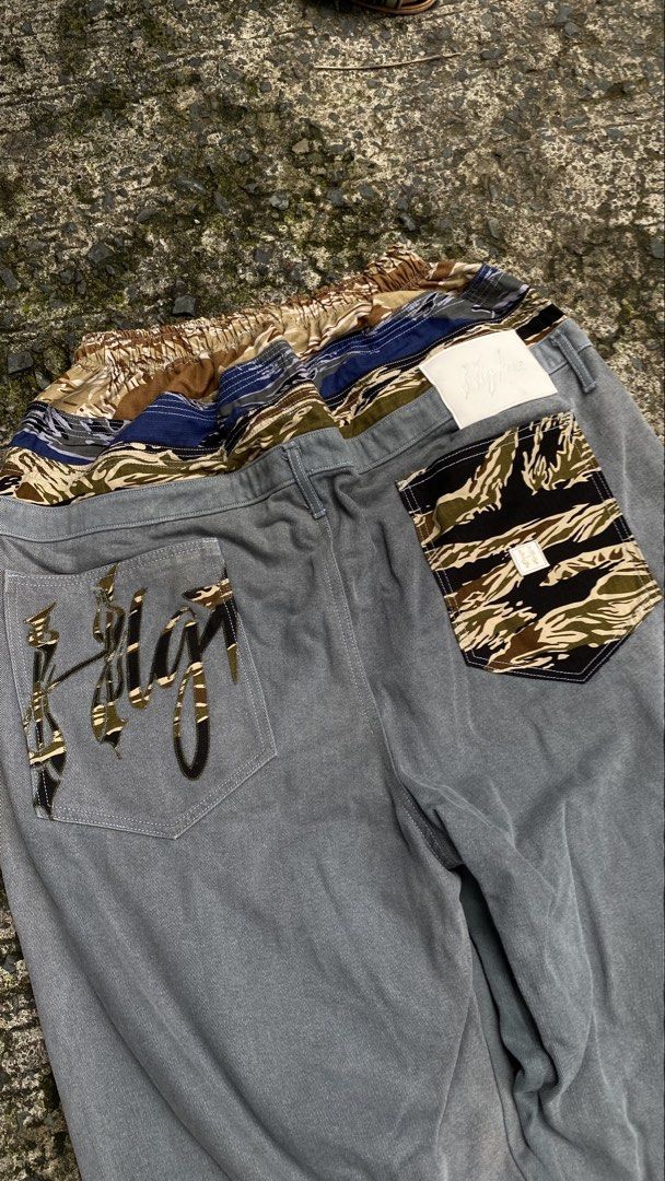 Hooligans pants (Category: Jeans) located in Quezon City. Submitted by noturtypicalthirft (Listing ID 1468154423, Image 3). Description: hooligans pants used twice size L balloon type baggy asf 2800 qc loc.