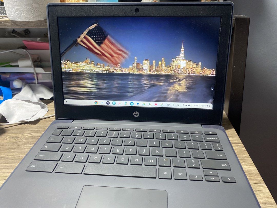 HP Chromebook 11 G8 EE (Category: Laptops & Notebooks) located in Valenzuela. Submitted by vastturtle.852580 (Listing ID 1468197852, Image 2). Description: Brand: HP Model: Chromebook 11 G8 EE Screen Size: 11.6 inches RAM: 4 GB Storage: 32 GB Operating System: ChromeOS Battery Health: 99% Battery Cycle Count: 47 Current Battery Reading: 1185 mA Color: Black / Dark Gray Features: Compact and lightweight Suitable for online classes, web browsing, a