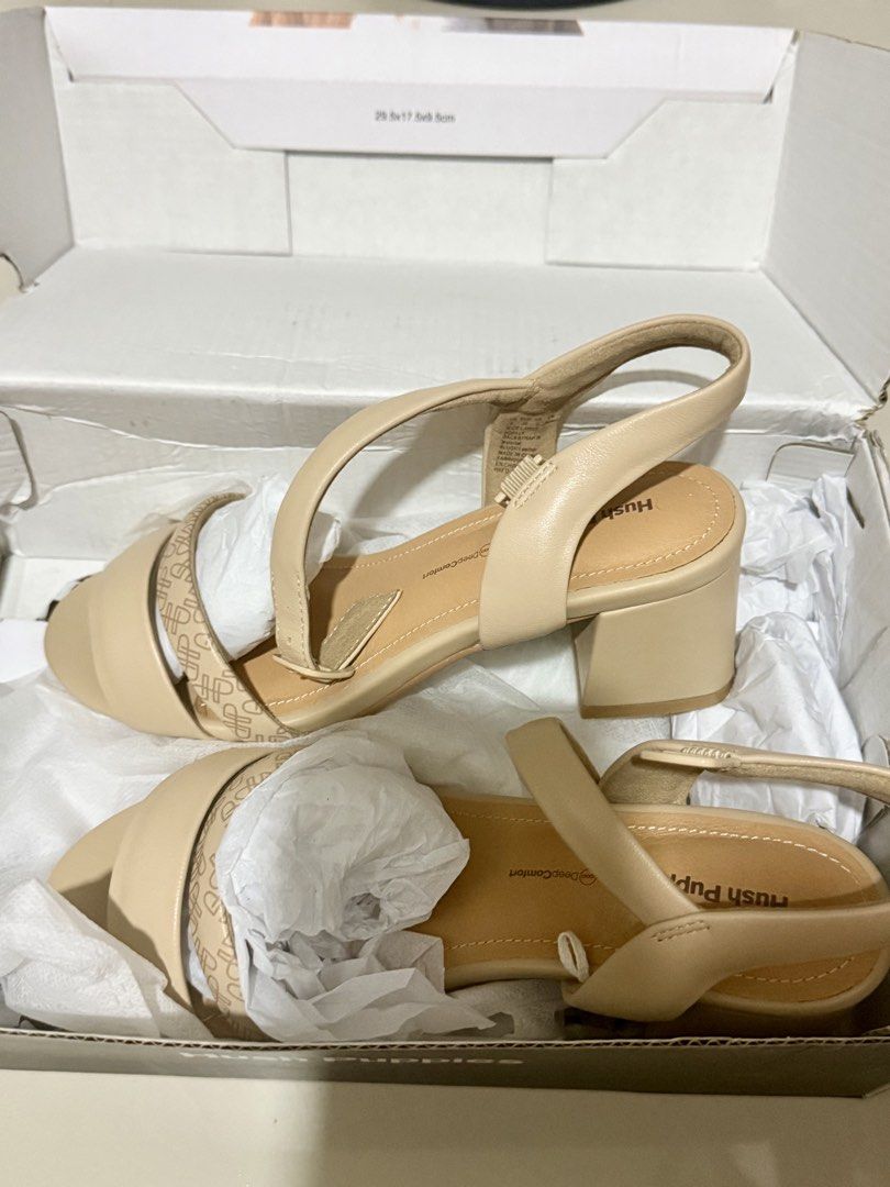 Hush Puppies Sandals (US 5) (Category: Flats & Sandals) located in Santa Rosa. Submitted by lesliedl (Listing ID 1468180425, Image 1). Description: 💯 authentic SRP is Php2.1k Used only 1x RFS: need a bigger size.