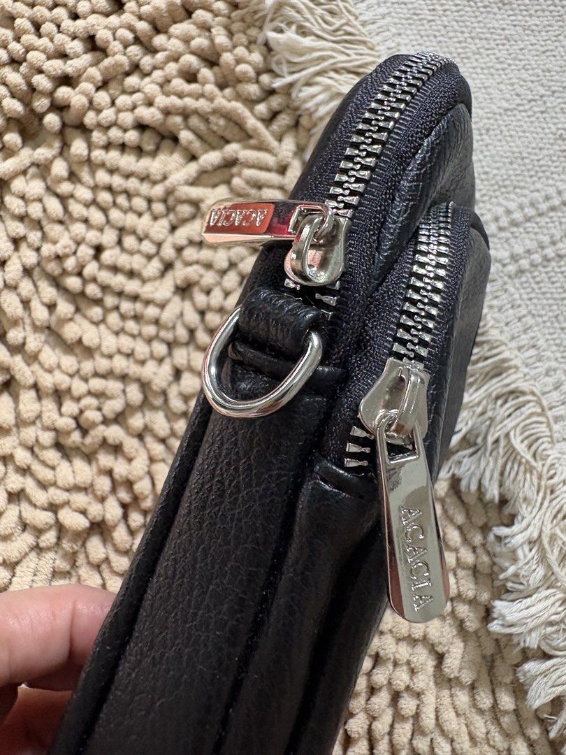 Imported ACACIA mini sling bag (Category: Cross-body Bags) located in Quezon City. Submitted by heartshop.ph (Listing ID 1468109099, Image 2). Description: .