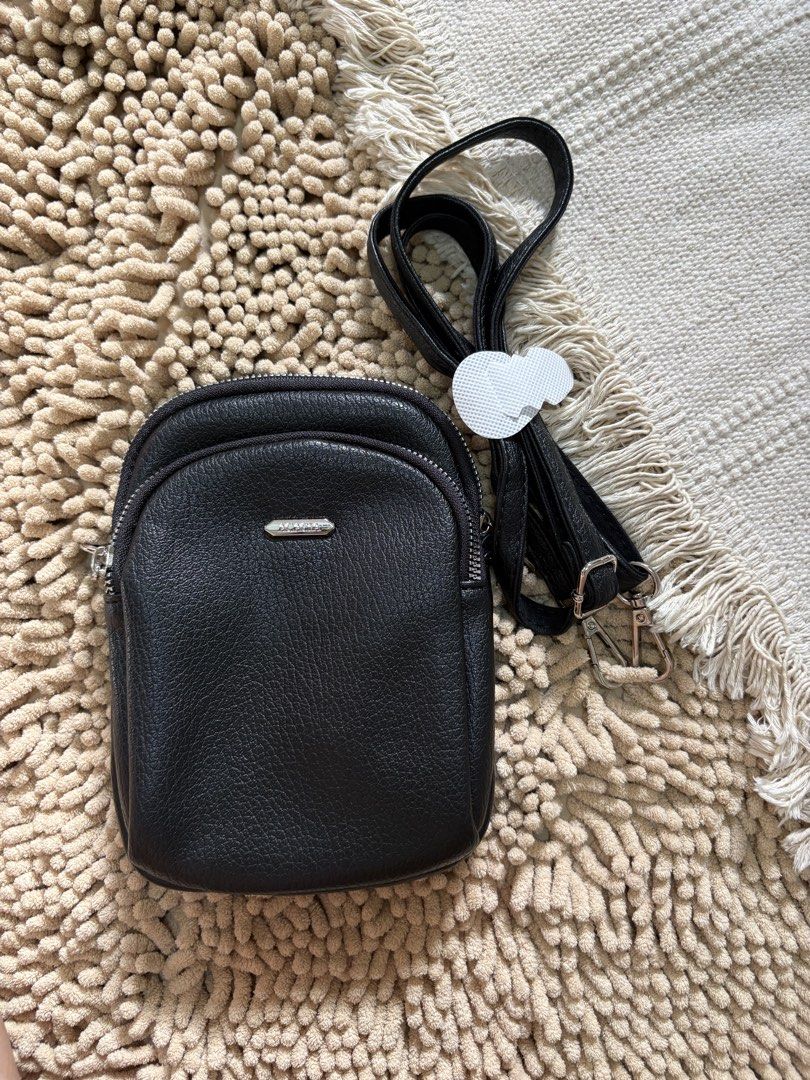 Imported ACACIA mini sling bag (Category: Cross-body Bags) located in Quezon City. Submitted by heartshop.ph (Listing ID 1468109099, Image 3). Description: .
