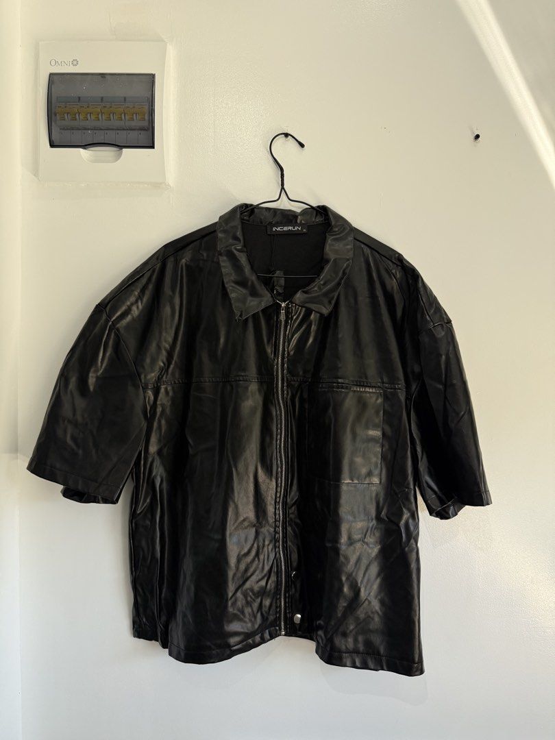 INCERUN Leather Zip up Shirt (Category: Coats, Jackets and Outerwear) located in Subic. Submitted by jxcxfx (Listing ID 1468117031, Image 3). Description: .