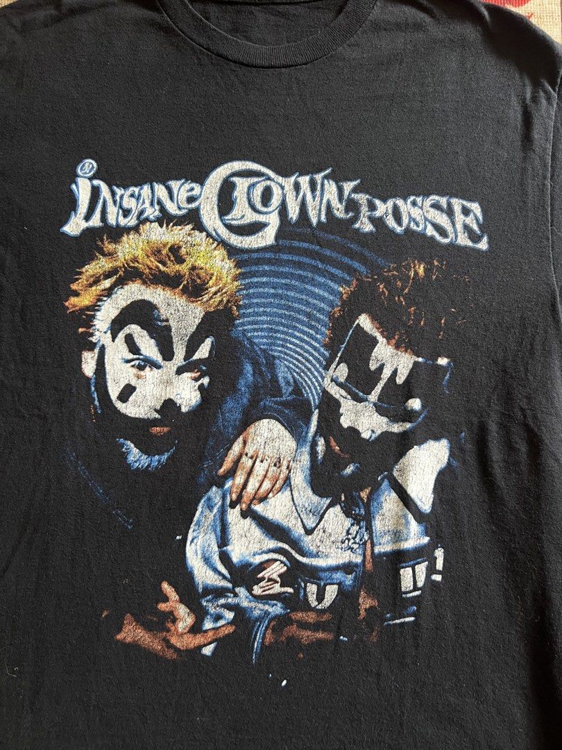 Insane Clown Posse Black Rap Tee (Category: Tshirts & Polo Shirts ) located in Imus. Submitted by the1994thriftshop.ph (Listing ID 1468176594, Image 3). Description: Insane Clown Posse Black Rap Tee Size: Medium Pit to pit: 19.8 inches Top to bottom: 28 inches Minor crack print issue Price: Php 1,000.