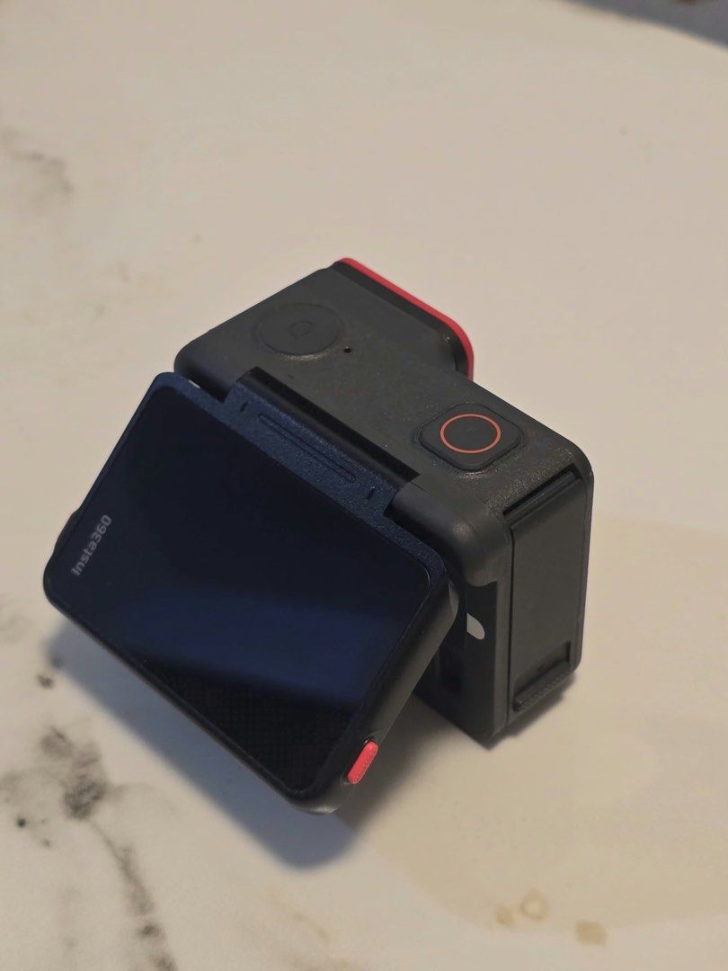 Insta360 Ace v1 Action Camera with Box and Mount (Category: Cameras) located in Mandaluyong City. Submitted by loperamide23121 (Listing ID 1468138238, Image 3). Description: - Model: Insta360 Ace action camera - Condition: slightly used, not abused. Clean body and clear lenses, great setup for sports, travel, and outdoor recording - Key Feature: Flip-up screen for easy vlogging and framing shots - Inclusions: Original box, mounting frame, and mou