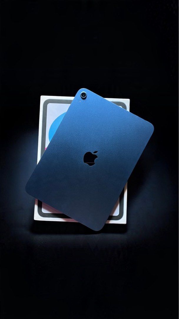 iPad a16 128gb under warranty💙 (Category: iPad) located in Meycauayan. Submitted by lanceyytech (Listing ID 1468218993, Image 2). Description: Ipad a16 (11th gen) 128gb💙 (BLUE) SPECS📌 Wifi use✅ All original parts✅ All working✅ No history of repair✅ 100% battery health✅ 49 cycle count only✅ M PP/A 🇵🇭✅ Touch id✅ True tone✅ Good as new✅ UNDER WARRANTY UNTIL Aug 2027✅ ISSUE👌🏻 sign of usage INCLUSION 📦 Original box✨ Original charger✨ 1 Case✨ N