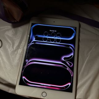 (Category: ) located in . Submitted by daintywears (Listing ID 1468200392, Image 1). Description: .