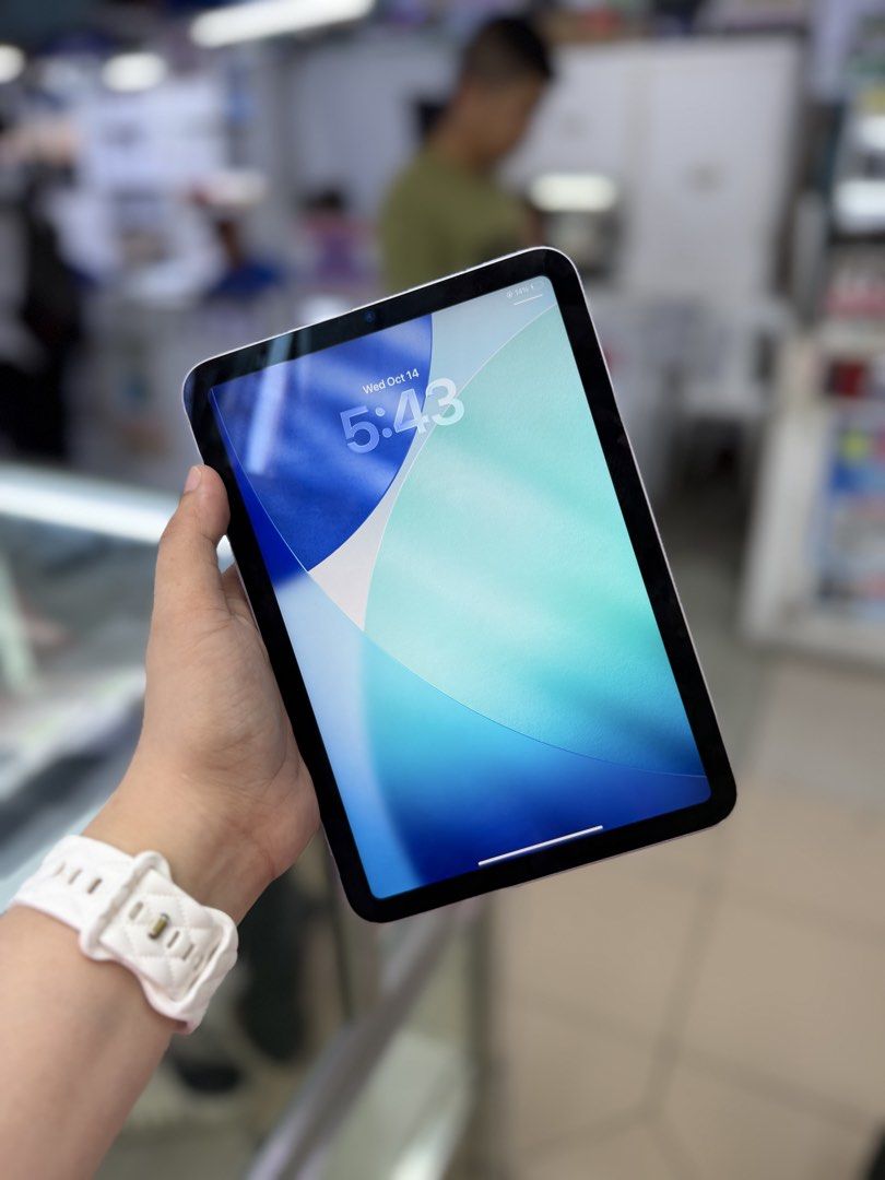 Ipad MINI 7 256GB 91BH no issues wifi only (Category: iPad) located in San Juan City. Submitted by najihahtelecomshop2018 (Listing ID 1468227032, Image 3). Description: Legit Store | Original unit FOR SALE | TRADE / SWAP ▫️INSTALLMENT thru: 🔸Credit Card (straight / installment) 🔸Ggives / Gcredit + 6% interest 🔸Spay Later + 6% interest (RFS: Buy and Sell any kinds of Gadgets) Description: Ipad MINI 7 256GB ( other GB are also available) 91% Bat