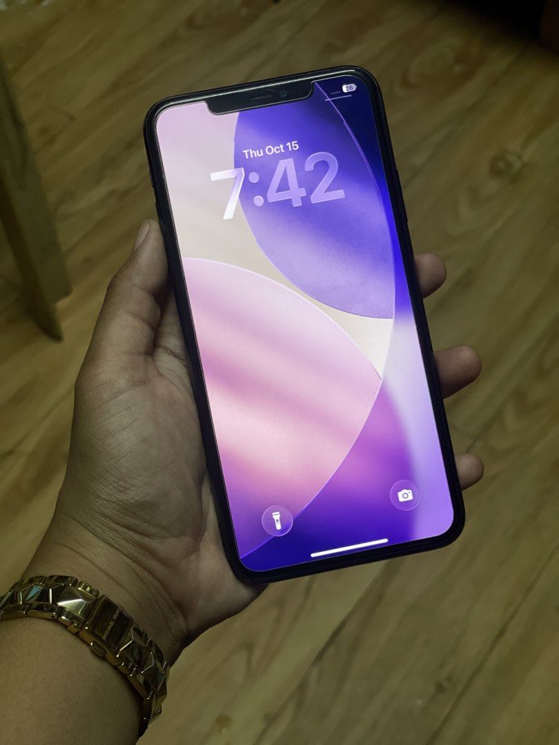 IPHONE 11 PROMAX 256 (Category: iPhone 11 Series) located in Manila. Submitted by jasmine080604 (Listing ID 1468183414, Image 2). Description: 📱 FOR SALE: iPhone 11 Pro Max – 256GB 🤍✨ ✅ 256GB Storage ✅ Any SIM / Openline ✅ Clean and presentable unit ✅ 72%bh (orig batt, matagal malowbat) ⚠️ BYPASS / BAWAL I-RESET ✅ With MagSafe-style case ⚠️ Face id not working 💰 11,500 📍 Muntinlupa City 🤝 Meet-up / COD / Shipping available.