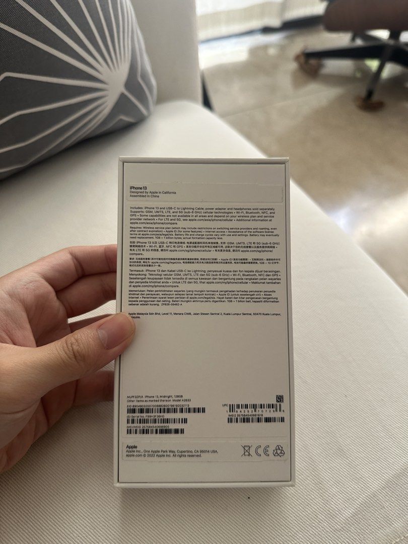 Iphone 13 (128 gb) smart locked (Category: iPhone 13 Series) located in Muntinlupa City. Submitted by alabang__thrift (Listing ID 1468110859, Image 2). Description: No issues Used as back up phone Smart locked 128 gb 87 percent battery health Will factory reset Free case and privacy screen protector .